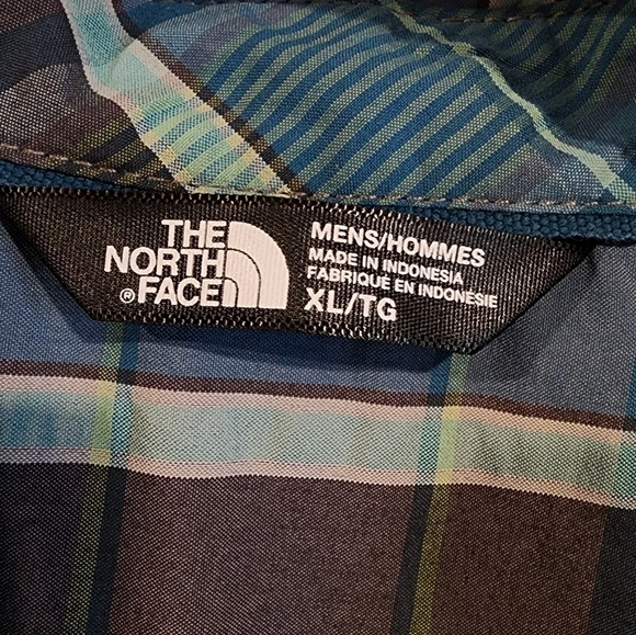 The North Face Men's Blue Plaid Short Sleeve Outdoor Hiking‎ Shirt Button Front - Picture 5 of 12
